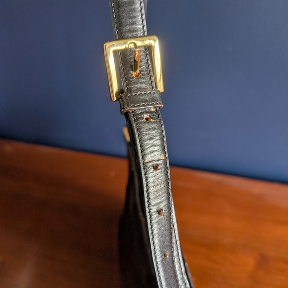 Vintage Etienne Aigner Black Leather Shoulder Purse  - Picture 6 of 14